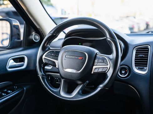 Used 2020 Dodge Durango SXT image 15