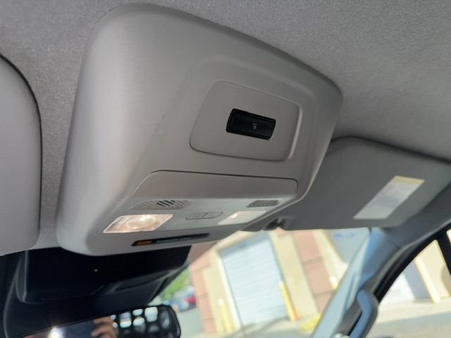 Used 2025 Ford Transit 250 Low Roof w/ Exterior Upgrade Package RWD image 15