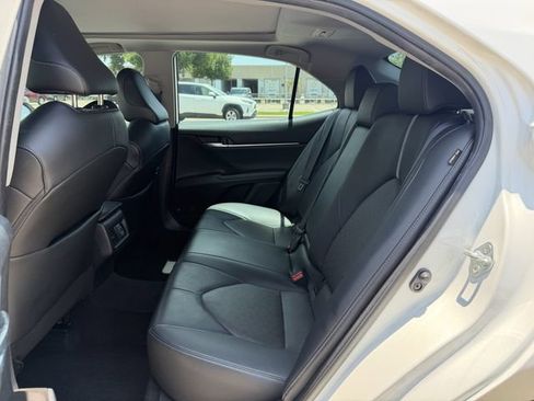 Used 2022 Toyota Camry XSE FWD image 27