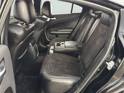 Used 2018 Dodge Charger GT AWD/4WD image 19