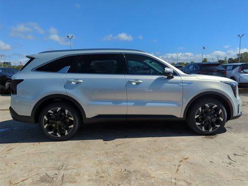 New 2026 Kia Sorento EX image 9