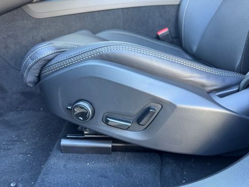 New 2026 Volvo XC60 T8 Ultra w/ Protection Package Premier AWD/4WD image 27