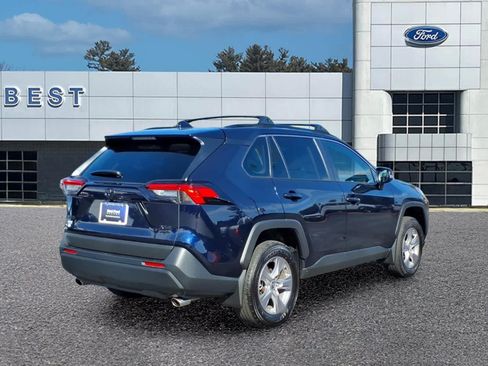 Used 2025 Toyota RAV4 XLE w/ Convenience Package AWD/4WD image 8