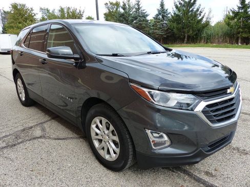 Used 2018 Chevrolet Equinox LT FWD image 13