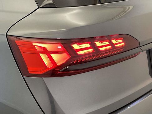 New 2026 Audi Q7 3.0T Prestige image 16