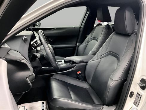 Used 2024 Lexus UX 250h FWD image 7