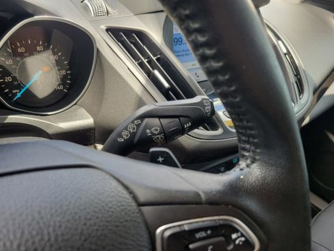 Used 2017 Ford Escape Titanium w/ Equipment Group 301A AWD/4WD image 23