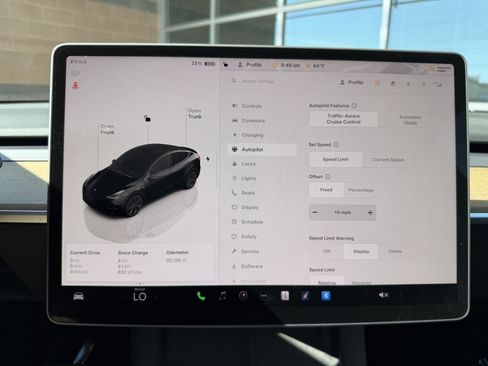 Used 2023 Tesla Model Y Long Range AWD/4WD image 20