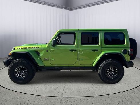 Used 2026 Jeep Wrangler Unlimited Rubicon AWD/4WD image 3