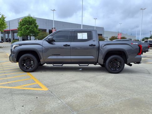 Used 2023 Toyota Tundra SR5 AWD/4WD image 8