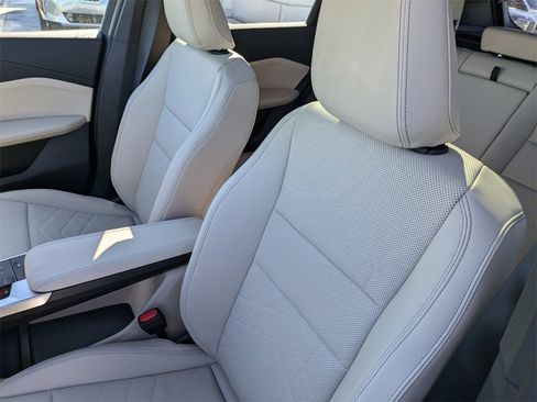 New 2026 BMW X1 xDrive28i image 13