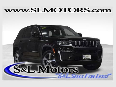 New 2026 Jeep Grand Cherokee Limited w/ Luxury Tech Group II AWD/4WD image 1