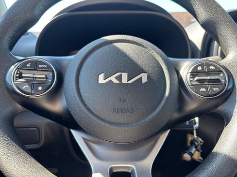 Used 2024 Kia Soul LX w/ Option Group 015 FWD image 25
