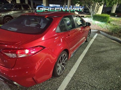 Used 2021 Toyota Corolla SE FWD image 5