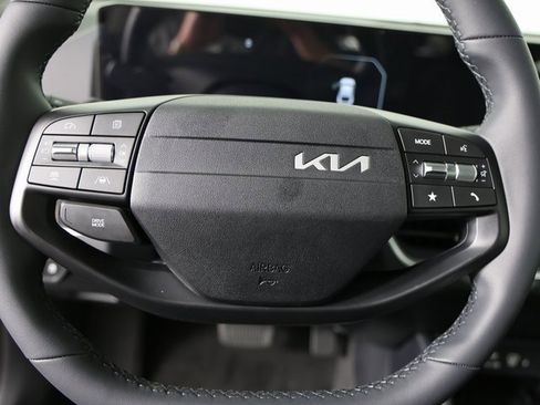 New 2025 Kia K4 EX image 11