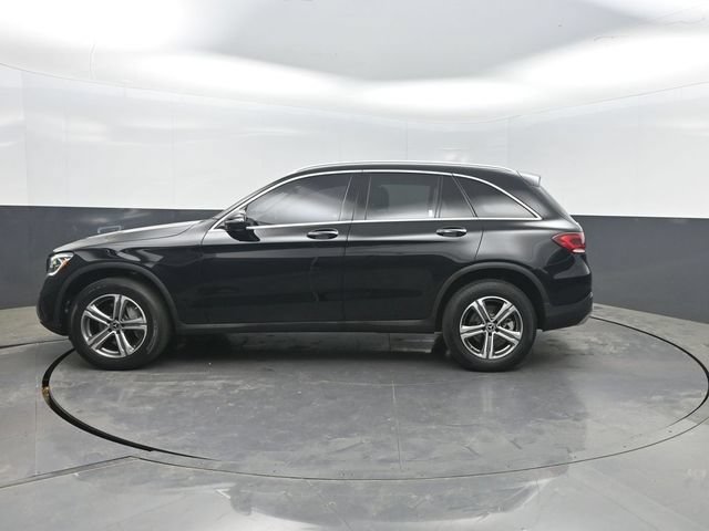 Used 2022 Mercedes-Benz GLC 300 image 3