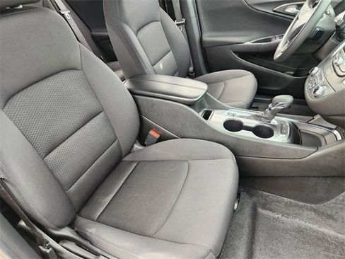 Used 2024 Chevrolet Malibu LT image 14