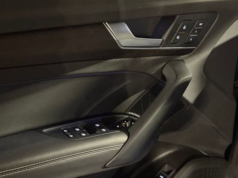 Certified 2023 Audi Q5 2.0T Premium Plus w/ Premium Plus Package image 14