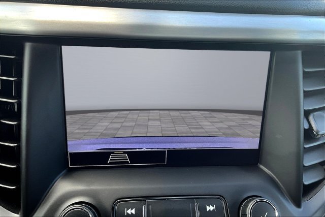 Used 2020 GMC Acadia SLE w/ Driver Convenience Package FWD image 15