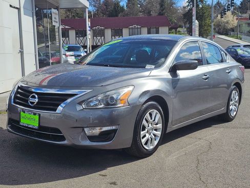 Used 2015 Nissan Altima 2.5 S w/ Power Driver Seat Package image 3