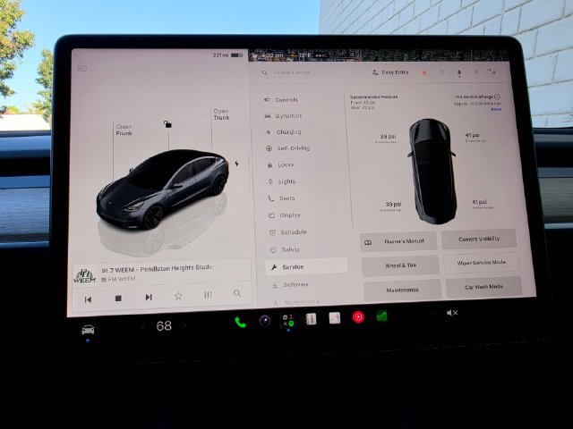 Used 2022 Tesla Model 3 Long Range AWD/4WD image 56