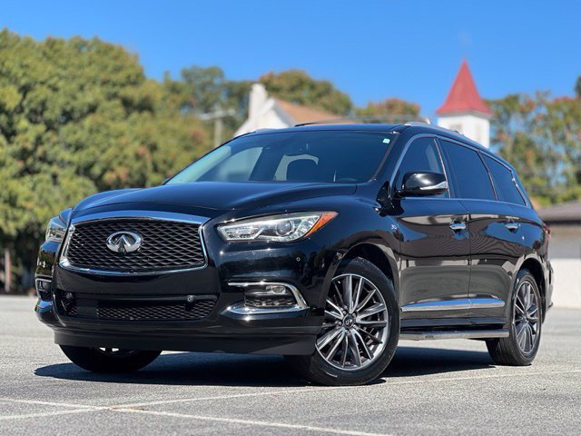 Used 2017 INFINITI QX60 FWD w/ Deluxe Technology Package image 1