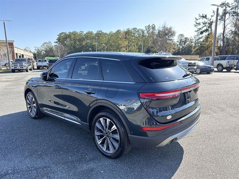 Used 2022 Lincoln Corsair Reserve w/ Equipment Group 201A image 5