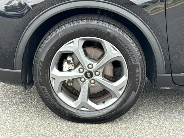 Used 2025 Ford Escape ST-Line FWD image 11