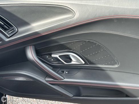 Used 2020 Audi R8 V10 image 26