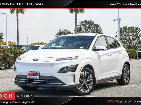 Used 2023 Hyundai Kona SE FWD image 1