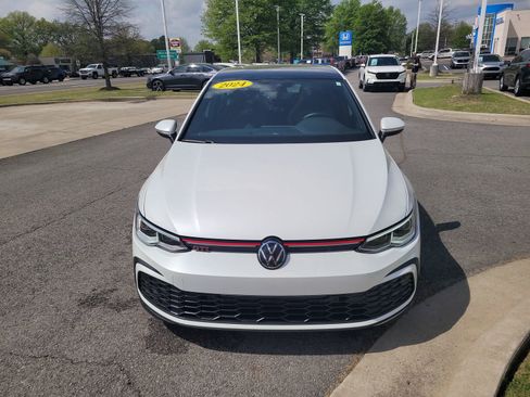 Used 2024 Volkswagen GTI SE w/ MDO Package FWD image 8