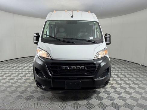 Used 2023 RAM ProMaster 2500 FWD image 5