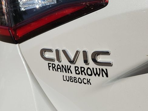 Used 2025 Honda Civic Sport image 9