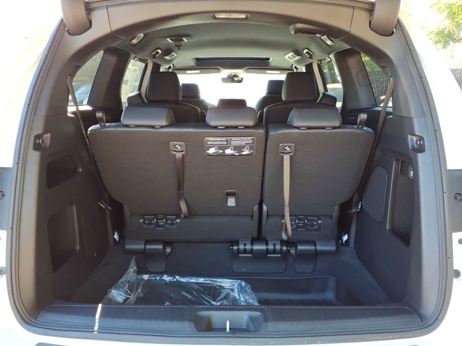 New 2026 Honda Odyssey Sport-L image 6