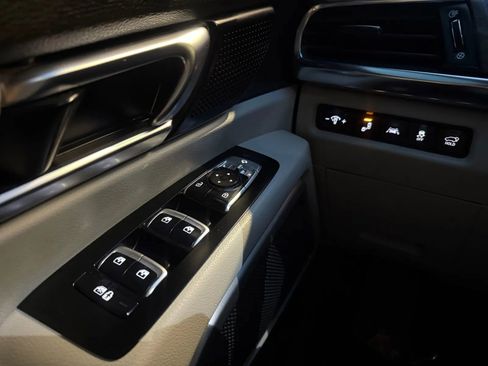 Used 2021 Kia Telluride EX image 23