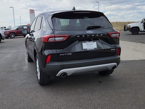 Used 2024 Ford Escape Active image 2