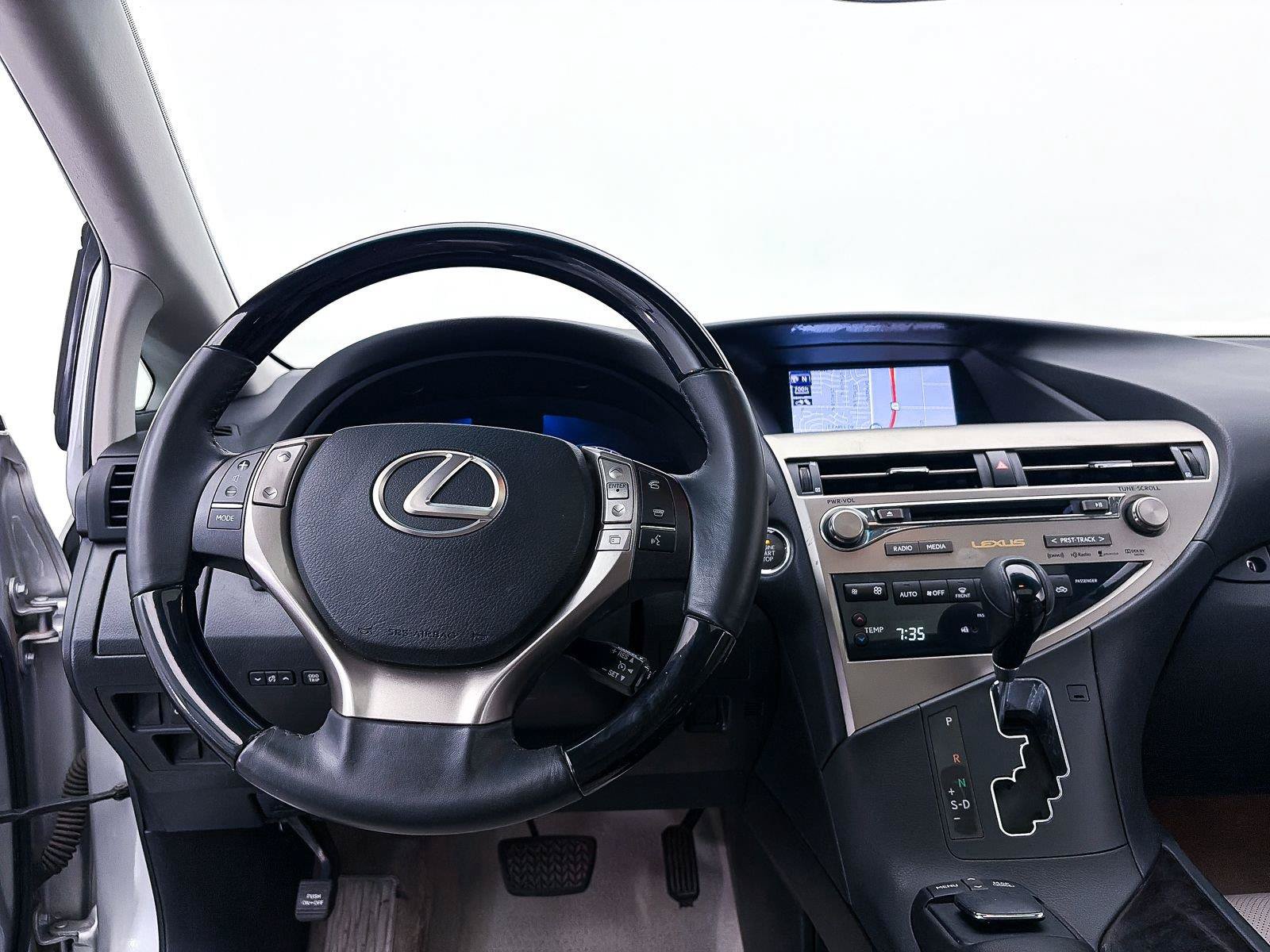 Used 2014 Lexus RX 350 FWD w/ Navigation Package image 4