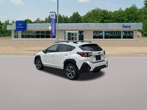 Used 2024 Subaru Crosstrek 2.0i Premium AWD/4WD image 8