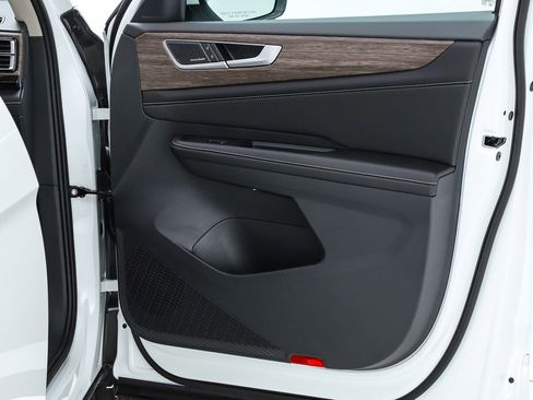 New 2026 Volkswagen Atlas SEL Premium R-Line image 32