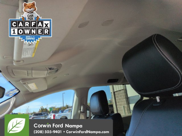 Used 2024 Chrysler Pacifica Touring-L FWD image 22