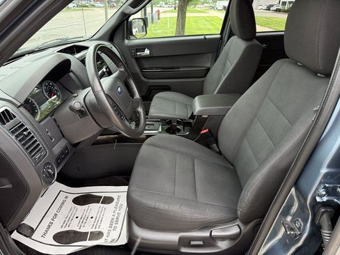 Used 2012 Ford Escape XLT w/ Sport Appearance Pkg AWD/4WD image 9