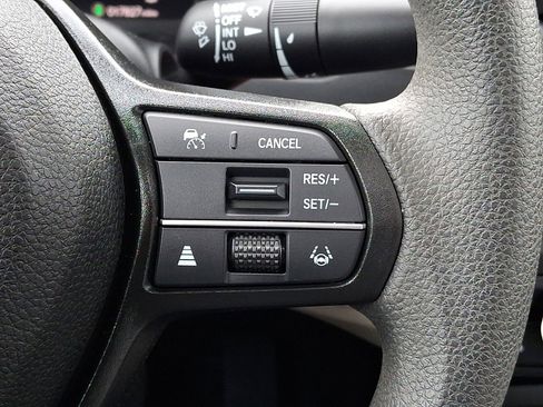 Used 2023 Honda Accord EX image 22