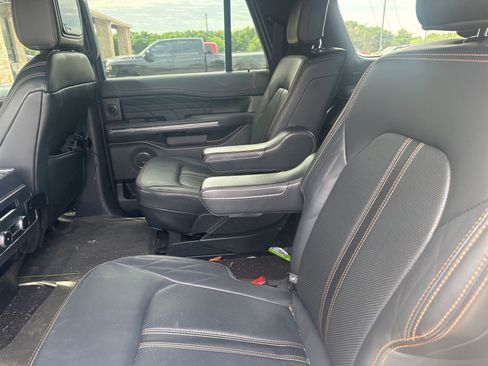 Used 2023 Ford Expedition Max Platinum AWD/4WD image 10