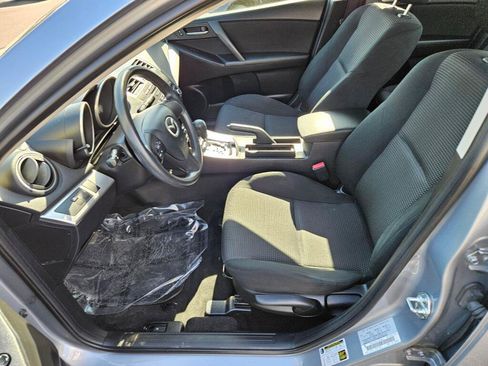 Used 2012 MAZDA MAZDA3 i Sport FWD image 16