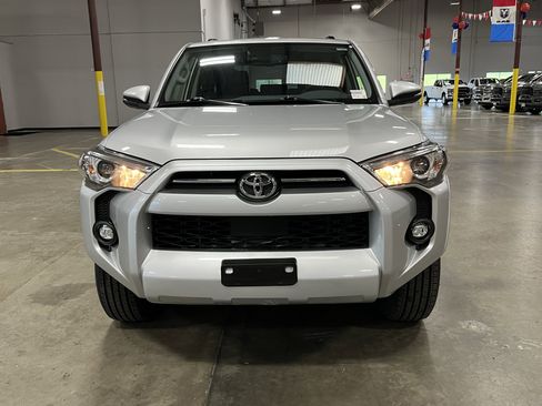 Used 2024 Toyota 4Runner SR5 Premium AWD/4WD image 8