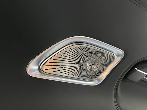 Used 2022 Mercedes-Benz Maybach S 580 4MATIC image 53