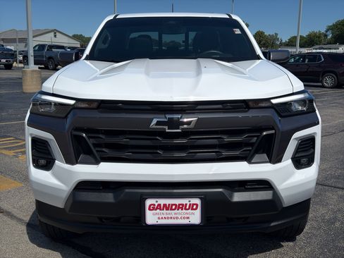 Certified 2023 Chevrolet Colorado LT w/ LT Convenience Package III AWD/4WD image 3