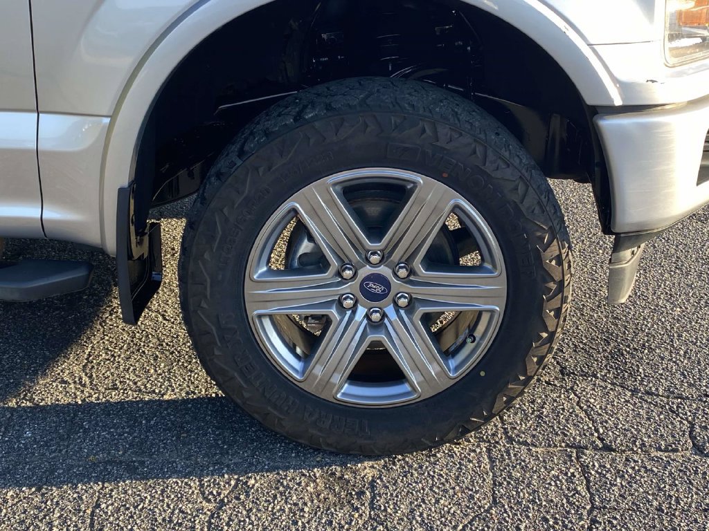 Used 2018 Ford F150 XLT w/ Equipment Group 302A Luxury AWD/4WD image 7