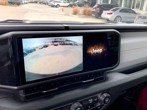 Used 2024 Jeep Wrangler Sport S image 24