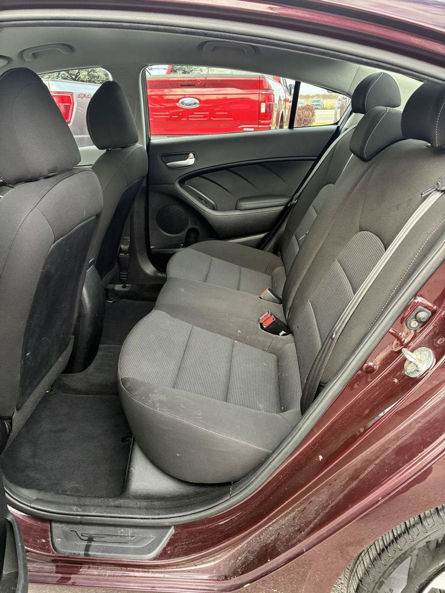 Used 2018 Kia Forte LX FWD image 15